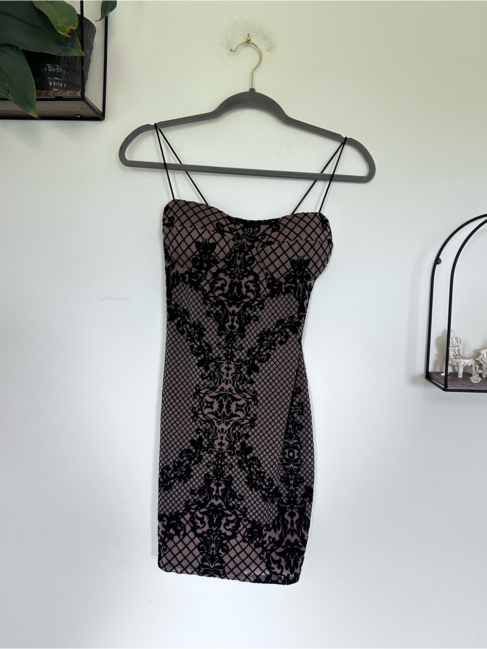 NWT Windsor All Things Regal Flocked Velvet Mini Dress Size Medium